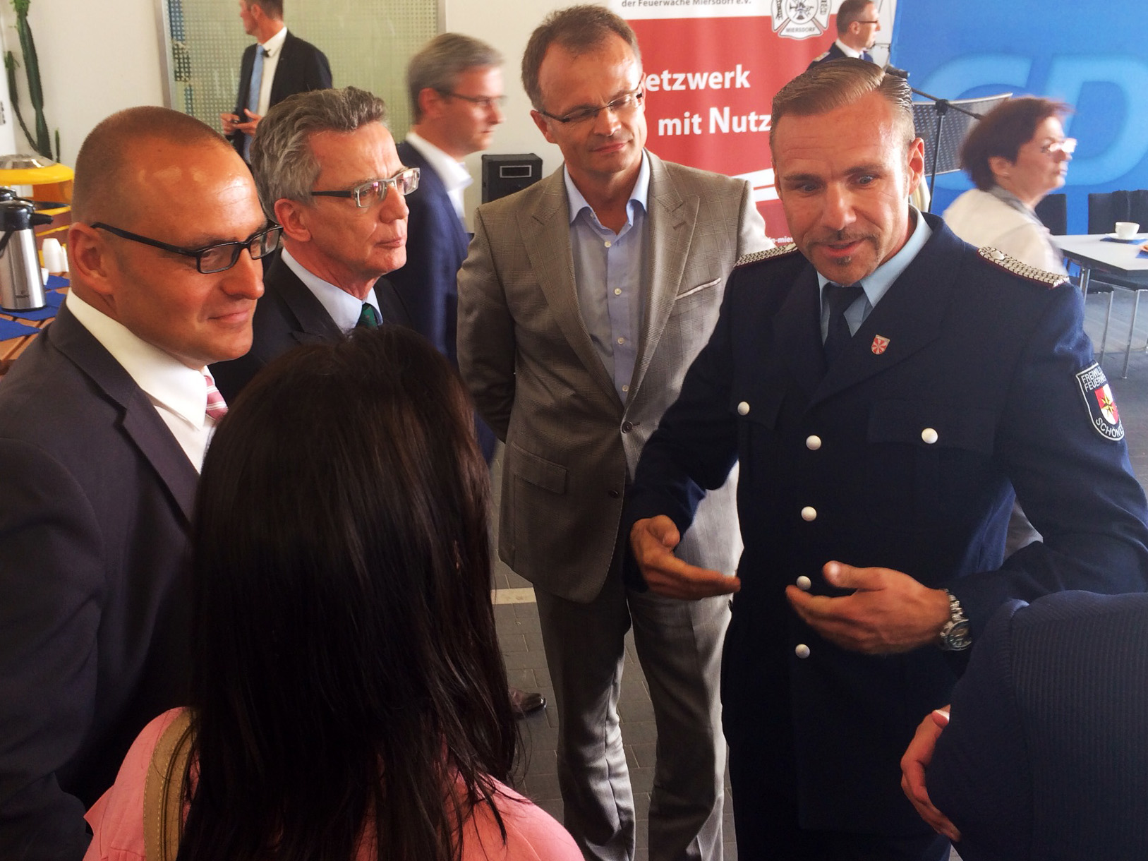17.90.2014 - Besuch der Freiwilligen Feuerwehr Schönefeld mit Bundesinnenminister Thomas de Maizière - 